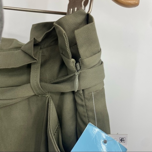 Antonio Melani Britta paper bag waist pants NWT! - Picture 6 of 11